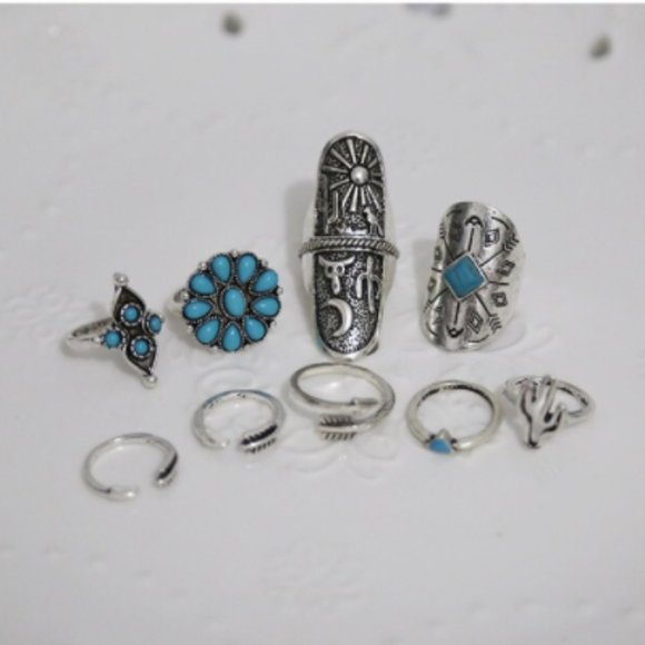 💎✨ Boho Silver and Turquoise Ring Set - Picture 3 of 6